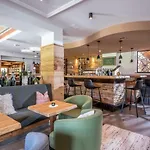 Natur- & Wanderhotel Tuxertal 4* Tux