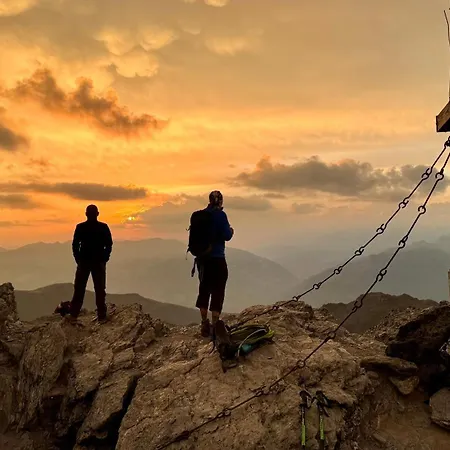 Natur- & Wanderhotel Tuxertal Hotel