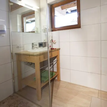 Natur- & Wanderhotel Tuxertal Tux