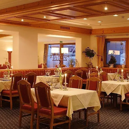 מלון Natur- & Wanderhotel Tuxertal 4*