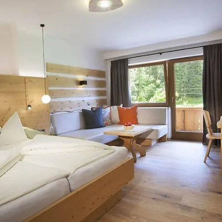 מלון Natur- & Wanderhotel Tuxertal
