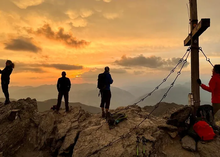 Natur- & Wanderhotel Tuxertal Hotel