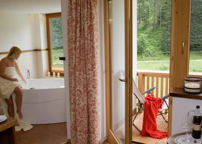 Natur- & Wanderhotel Tuxertal Hotel 4*