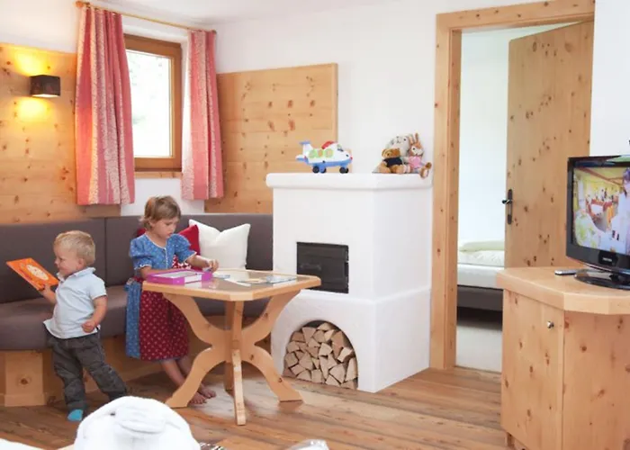 Natur- & Wanderhotel Tuxertal Hotel 4*