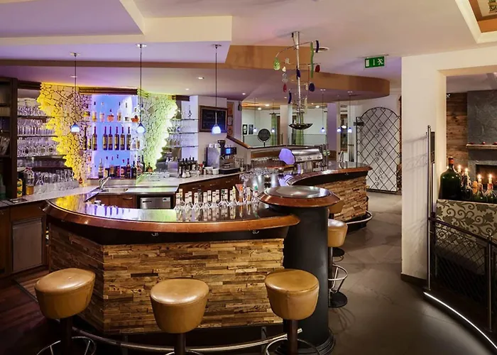 Natur- & Wanderhotel Tuxertal Hotel Tux