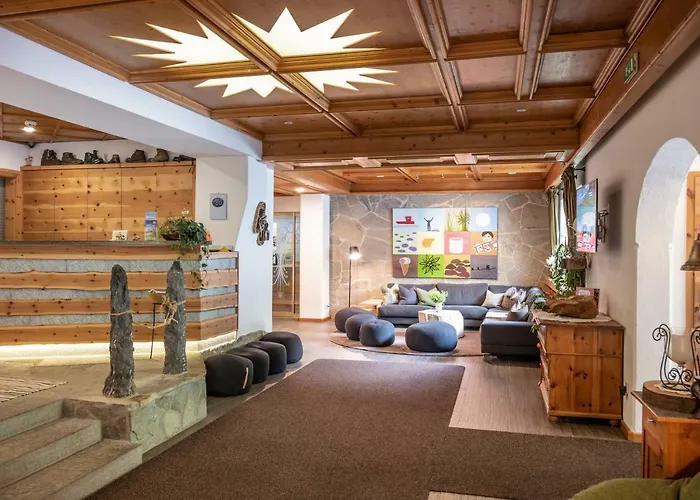 Hotel Natur- & Wanderhotel Tuxertal 4*