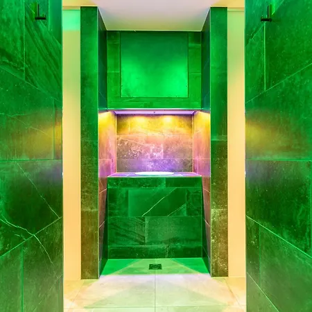 Natur- & Wanderhotel Tuxertal 턱스