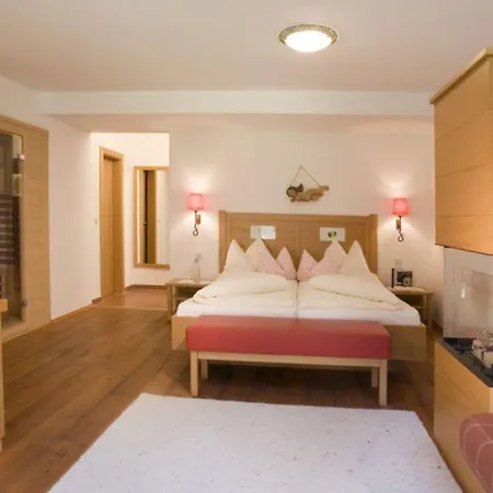 Natur- & Wanderhotel Tuxertal 턱스