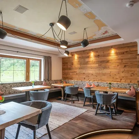 Natur-&wanderhotel Tuxertal Hotel 4*