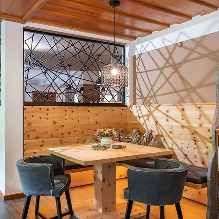 호텔 Natur- & Wanderhotel Tuxertal