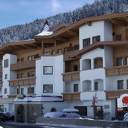 Natur-&wanderhotel Tuxertal Hotel Tux