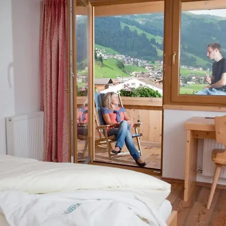 Natur-&wanderhotel Tuxertal 4*